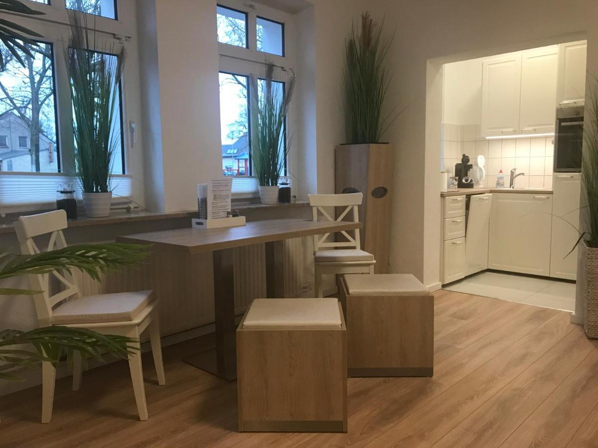 Ferienwohnungen Springer In Schoenefeld Ot Grossziethen Div Apartments Fuer Bis Zu 6 Personen Εξωτερικό φωτογραφία